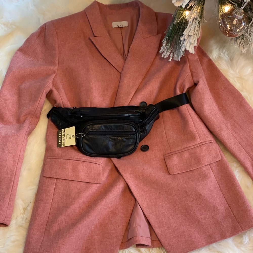 La banane hip bag